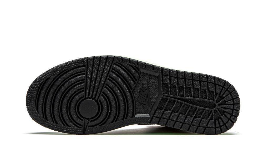 AIR JORDAN 1 RETRO HIGH OG "Bio Hack"