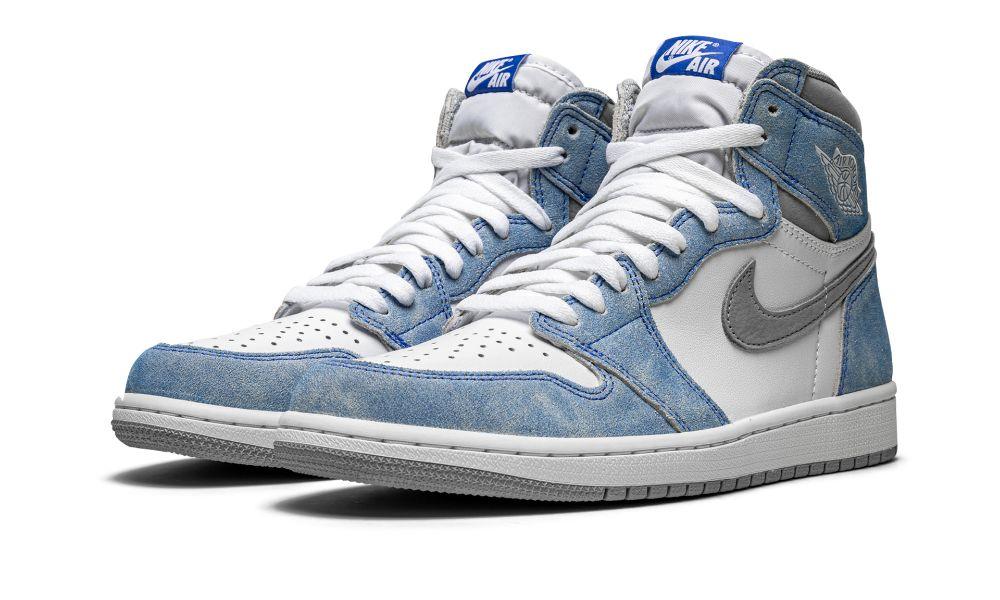 AIR JORDAN 1 RETRO HIGH OG "Hyper Royal"