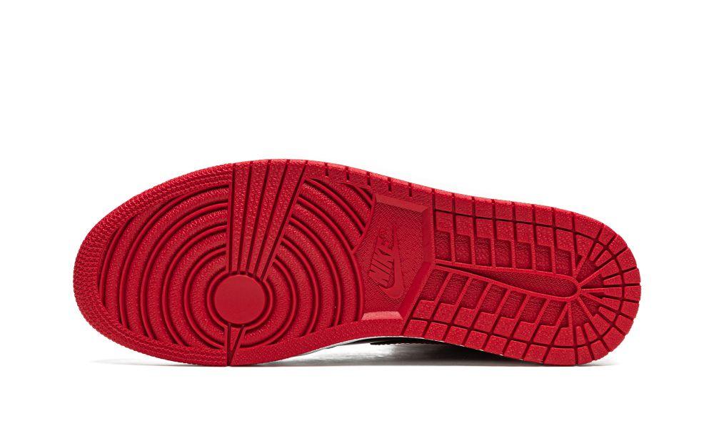 AIR JORDAN 1 RETRO HIGH OG "Bred Patent"