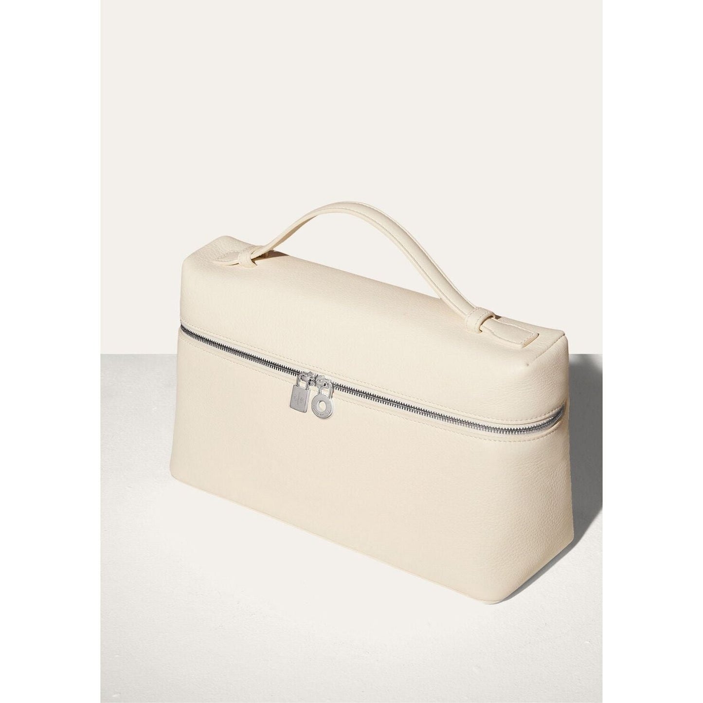 Sac Loro Piana - Extra Pocket L19 - Beige - Vogue Maroc – Boutique digitale de mode de luxe