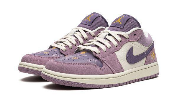 AIR JORDAN 1 LO ID WMNS
"Unity"