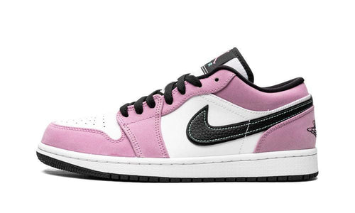 Air Jordan 1 Low SE
"Violet Shock"