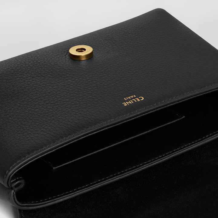Sac Celine - VICTOIRE IN SUPPLE GRAINED CALFSKIN - Vogue Maroc – Boutique digitale de mode de luxe