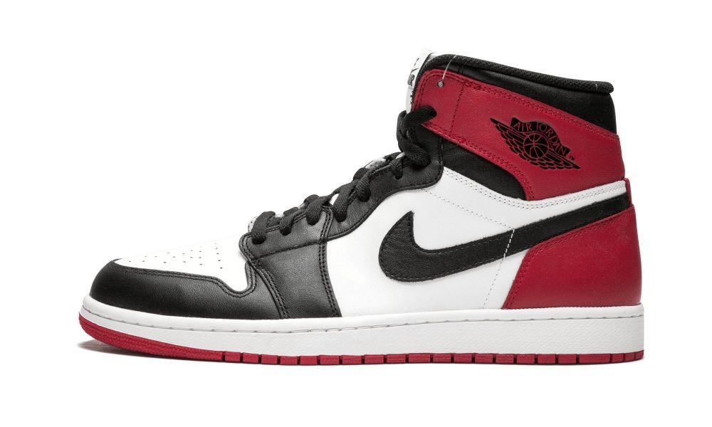 AIR JORDAN 1 RETRO HIGH OG "Black Toe"