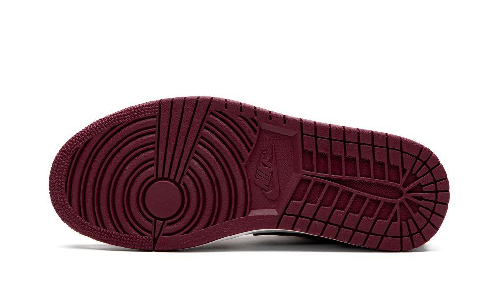 AIR JORDAN 1 LOW "Noble Red"