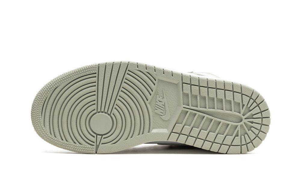 WMNS AIR JORDAN 1 HIGH OG "Seafoam"