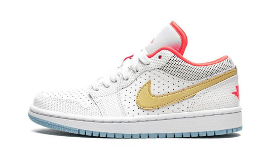 WMNS AIR JORDAN 1 LOW SE "White / Sesame / Flash Crimson"