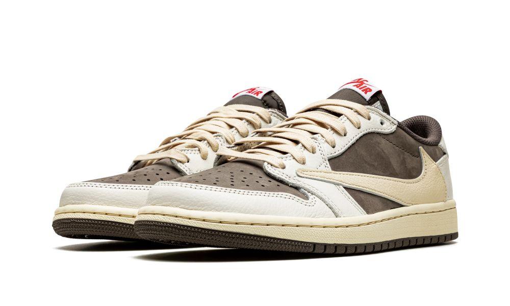 AIR JORDAN 1 LOW OG "Travis Scott - Reverse Mocha"