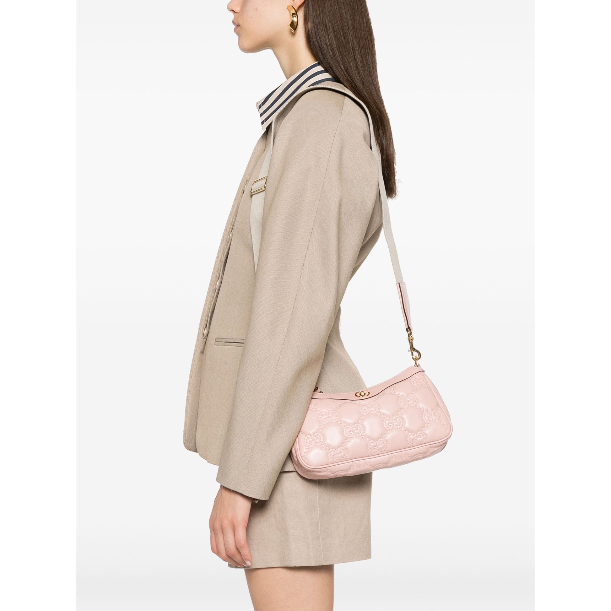 Sac Gucci - Porté épaule matelassé à motif GG Marmont - Vogue Maroc – Boutique digitale de mode de luxe