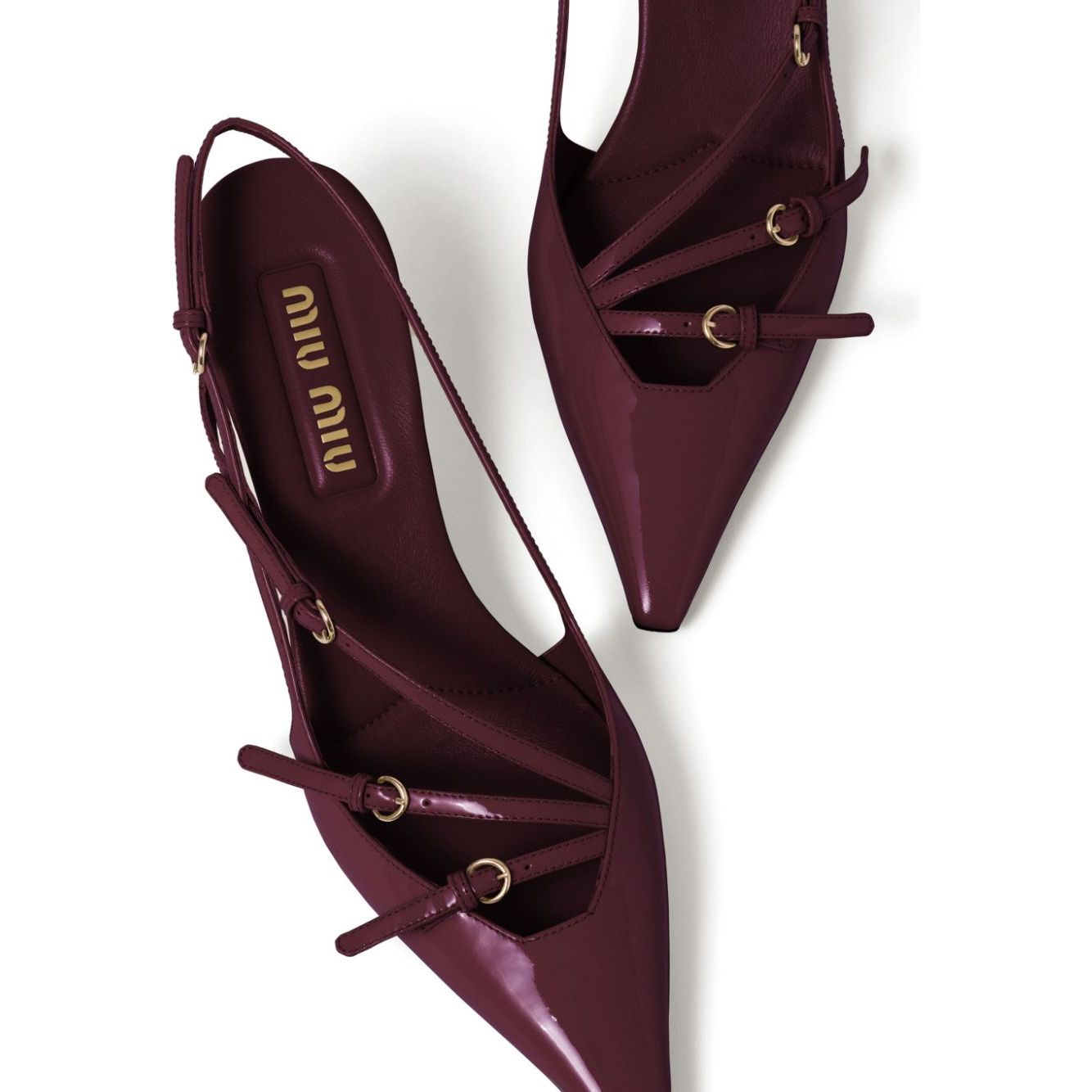 Escarpins Miu Miu à boucle - Vogue Maroc – Boutique digitale de mode de luxe