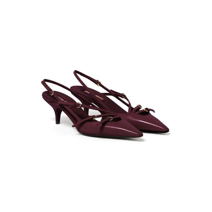 Escarpins Miu Miu à boucle - Vogue Maroc – Boutique digitale de mode de luxe