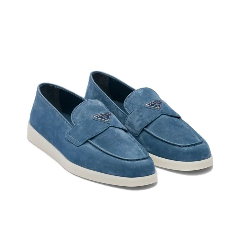 Prada - mocassins à plaque logo - Bleu - Vogue Maroc – Boutique digitale de mode de luxe