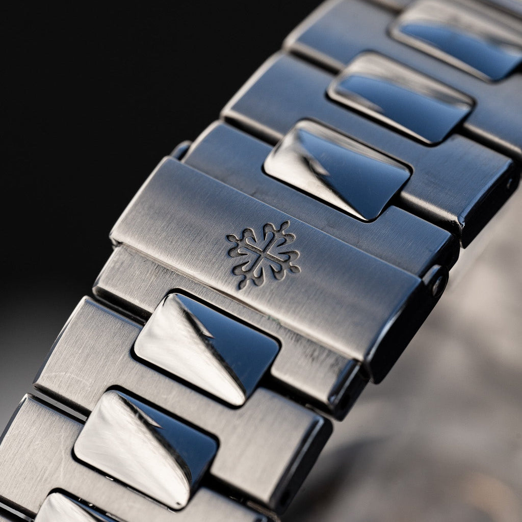 Patek Philippe Nautilus white Dial