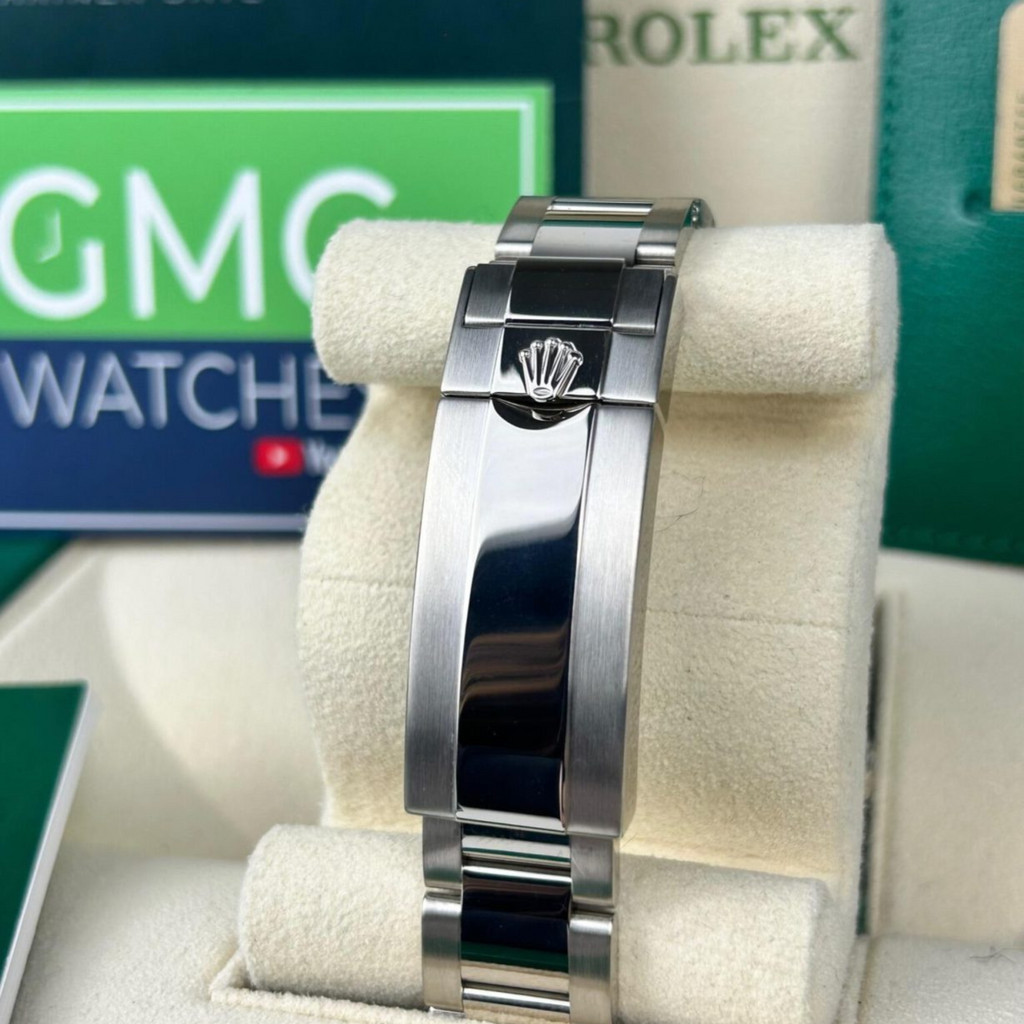 Rolex Submariner ‘Smurf’ White Gold Oyster Bracelet