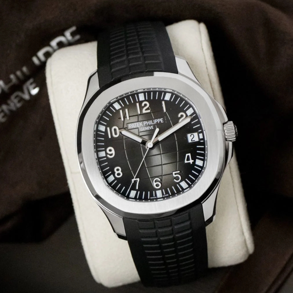 Patek Philippe Aquanaut Noir