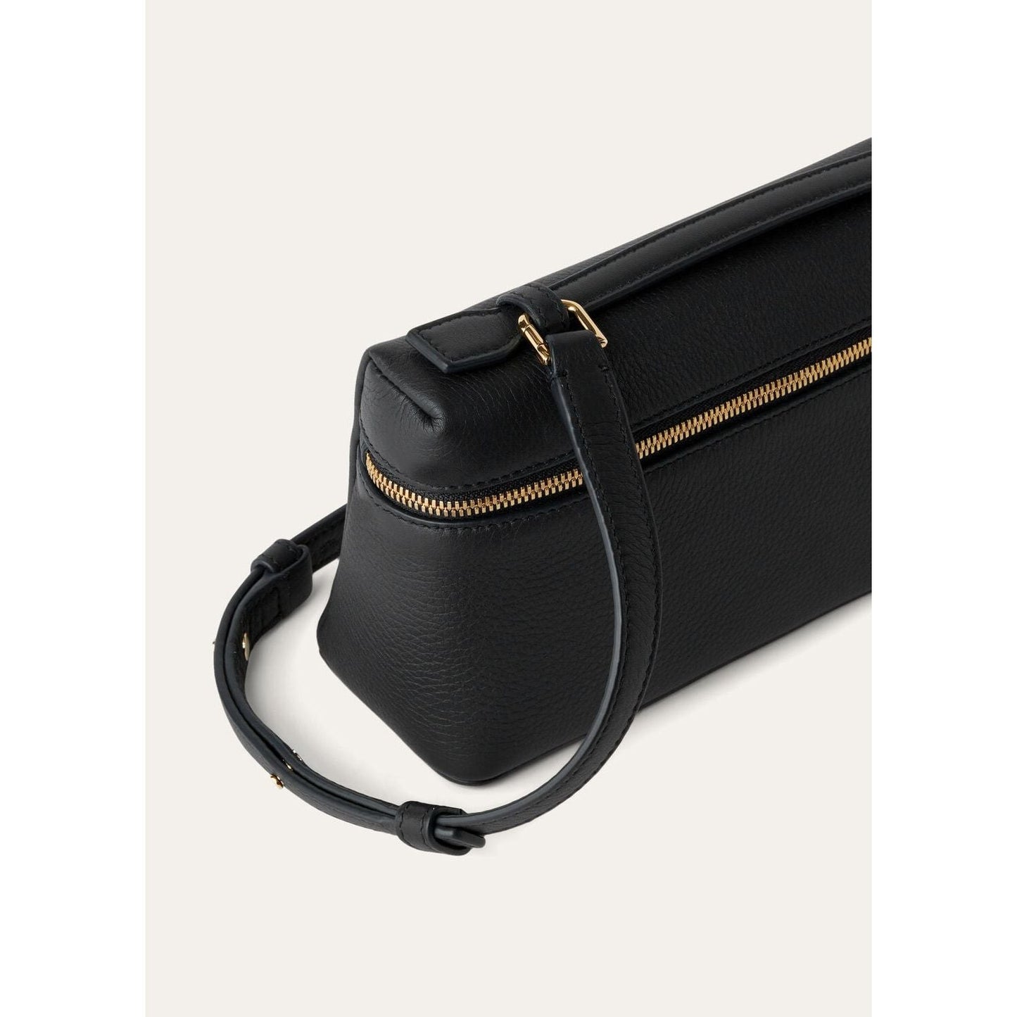 Sac Loro Piana - Extra Pocket L19 - Noir - Vogue Maroc – Boutique digitale de mode de luxe