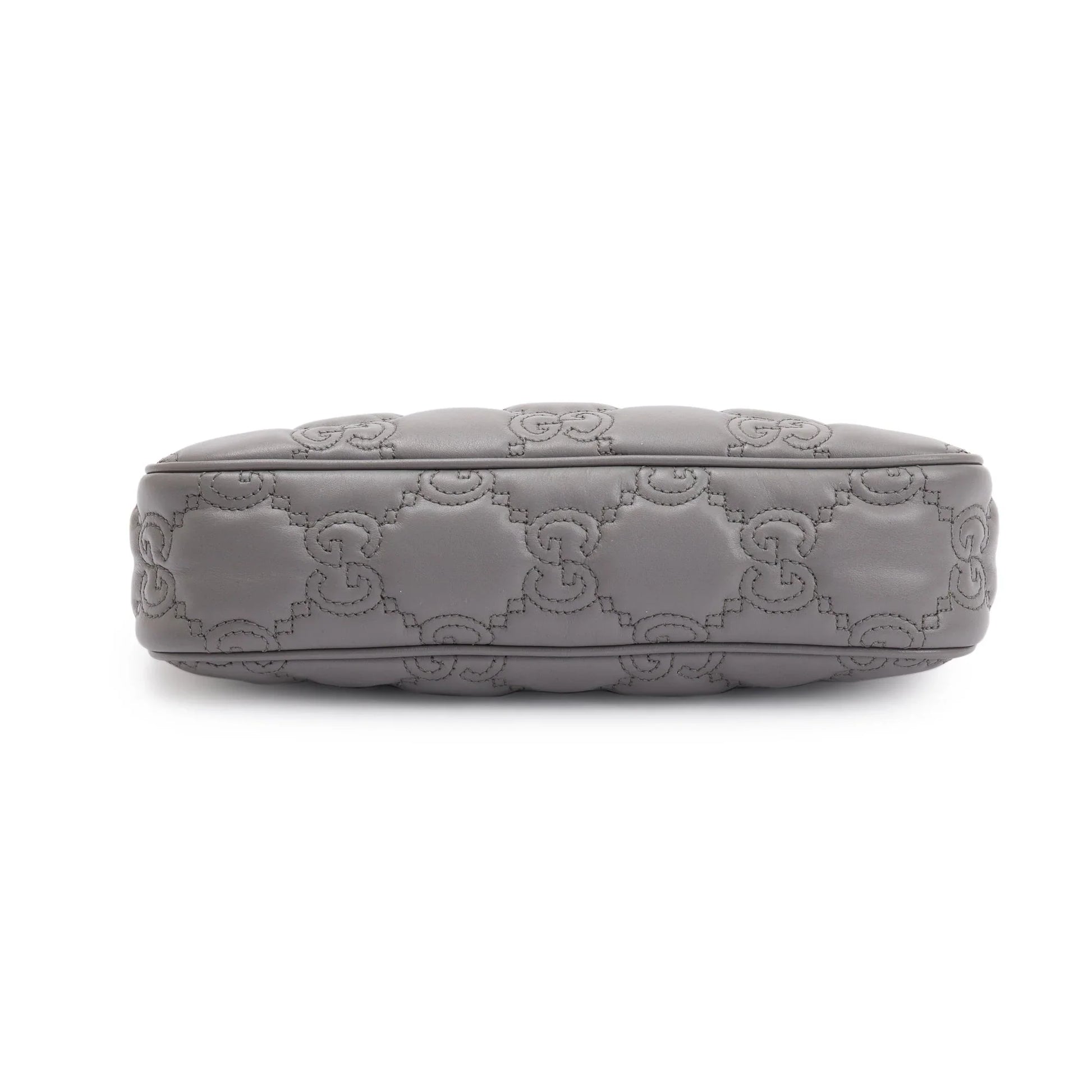 Sac Gucci - Porté épaule matelassé à motif GG Marmont - Vogue Maroc – Boutique digitale de mode de luxe
