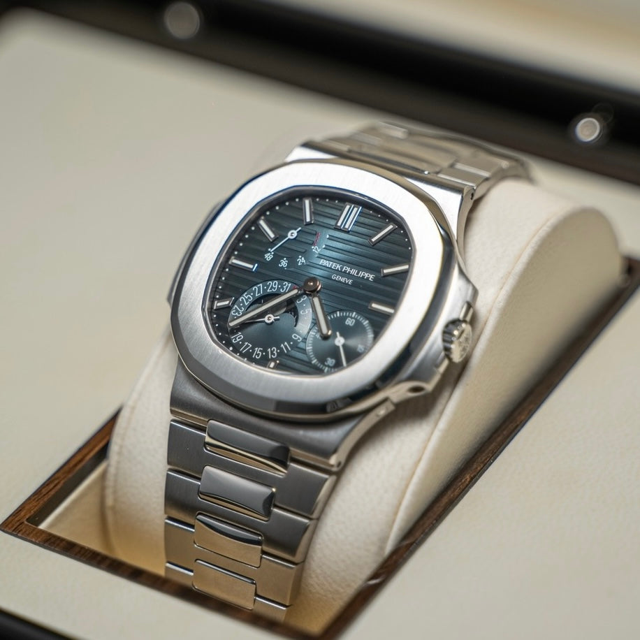 PATEK PHILIPPE Nautilus -
