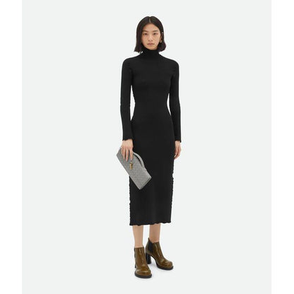 Sac Bottega - Clutch Andiamo - Gris - Vogue Maroc – Boutique digitale de mode de luxe