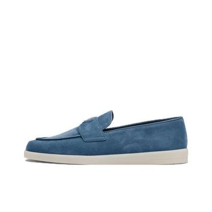 Prada - mocassins à plaque logo - Bleu - Vogue Maroc – Boutique digitale de mode de luxe