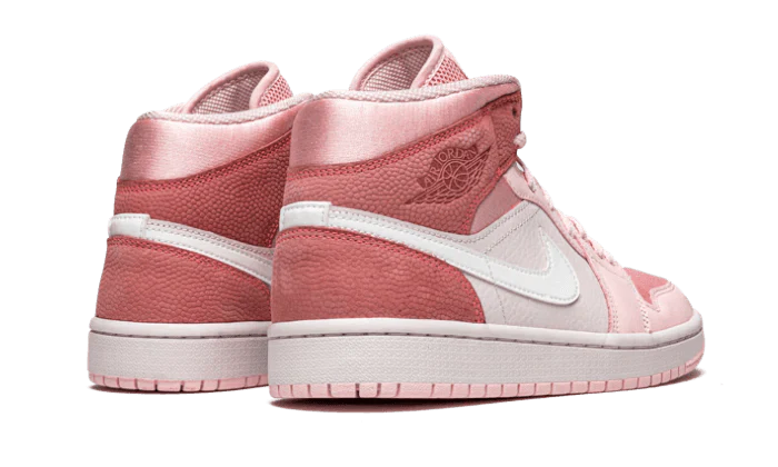 Air Jordan 1 Mid WMNS "Digital Pink"