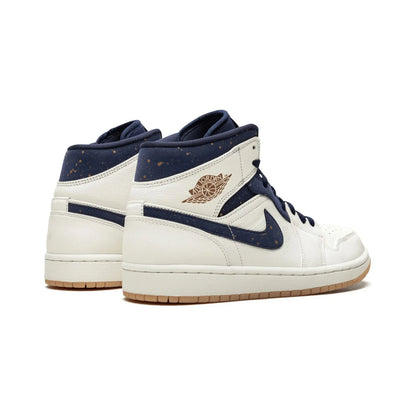 Air Jordan 1 Mid « Jeter »