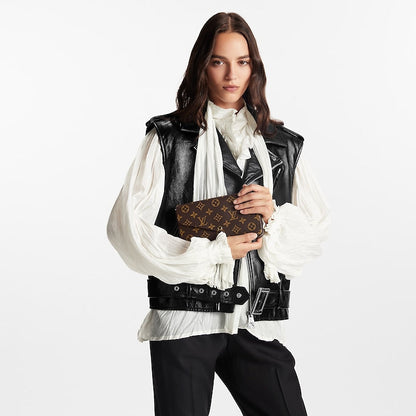 Pochette Louis Vuitton - Félicie - Vogue Maroc – Boutique digitale de mode de luxe