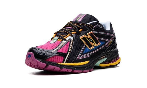 New Balance 1906 "Black/Pink"