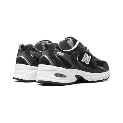 New Balance 530 "Black" - Vogue Maroc – Boutique digitale de mode de luxe