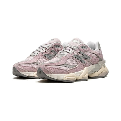 NEW BALANCE 9060 "December Sky" - Vogue Maroc – Boutique digitale de mode de luxe