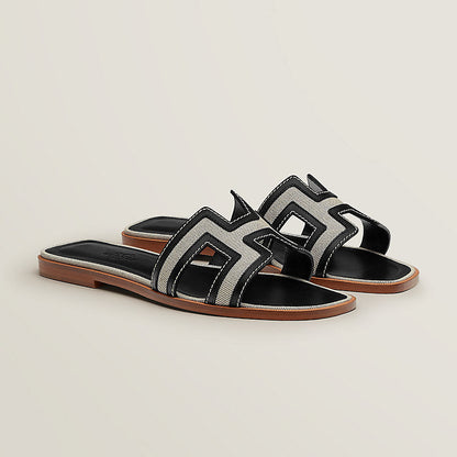 Sandales oran-prunoir / noir - Vogue Maroc – Boutique digitale de mode de luxe