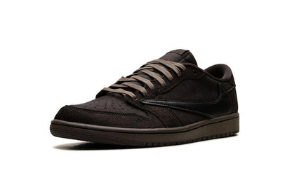 Air Jordan 1 Low x Travis Scott "Velvet Brown"