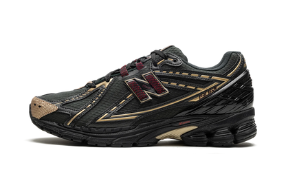 New Balance 1906R "Kith- Black"