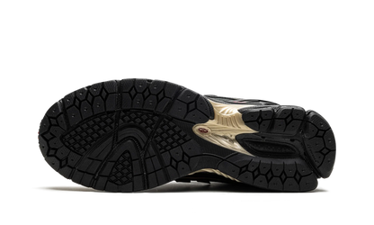 New Balance 1906R "Kith- Black"